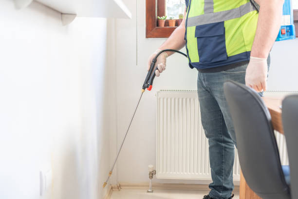 Best Wasp Removal Services  in Uniontown, AL